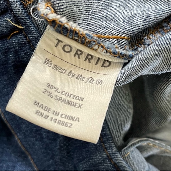 Jonas Brothers Band Concert Jean Denim Jacket Womens 2X Torrid Stretch Patches - Picture 9 of 11